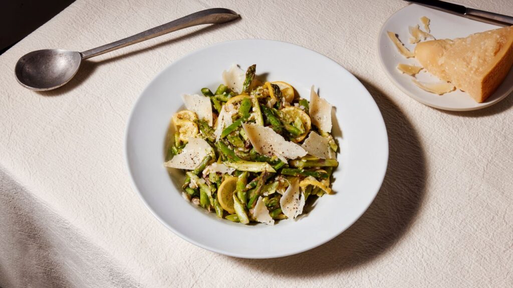 Smashed Asparagus Salad Recipe | Epicurious